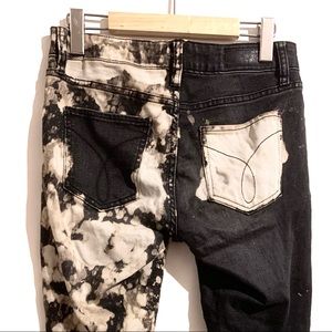CALVIN KLEIN Half Bleach Distressed Denim Jeans